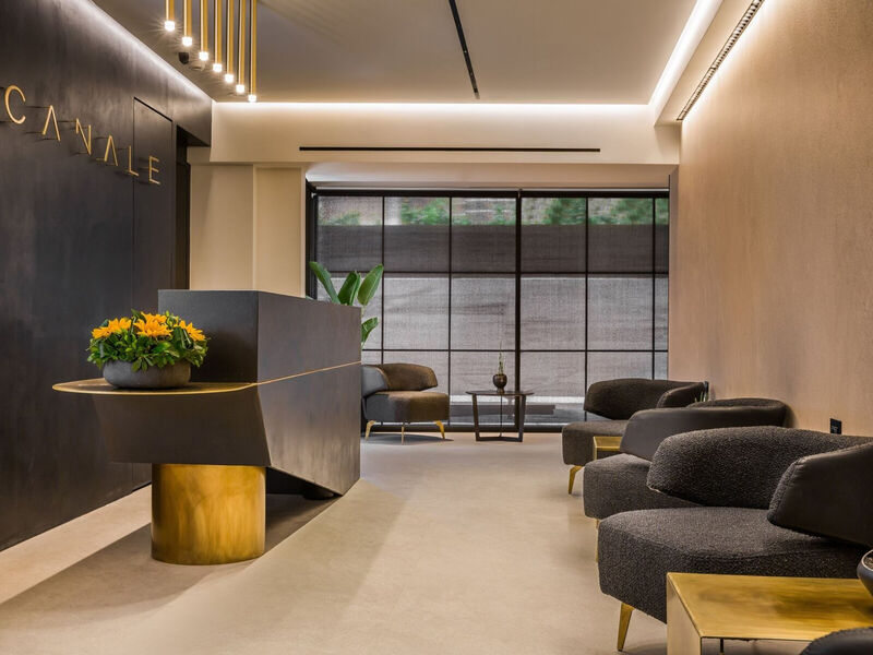 Canale Hotel & Suites