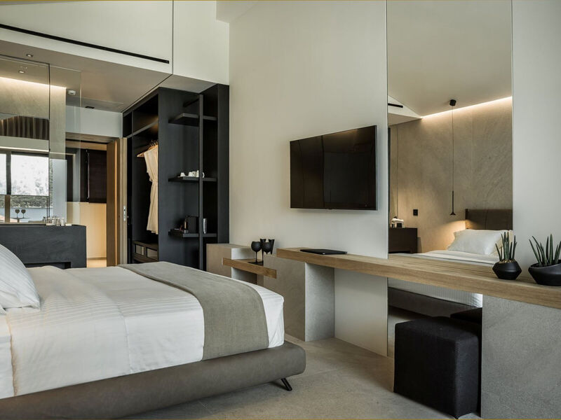 Canale Hotel & Suites