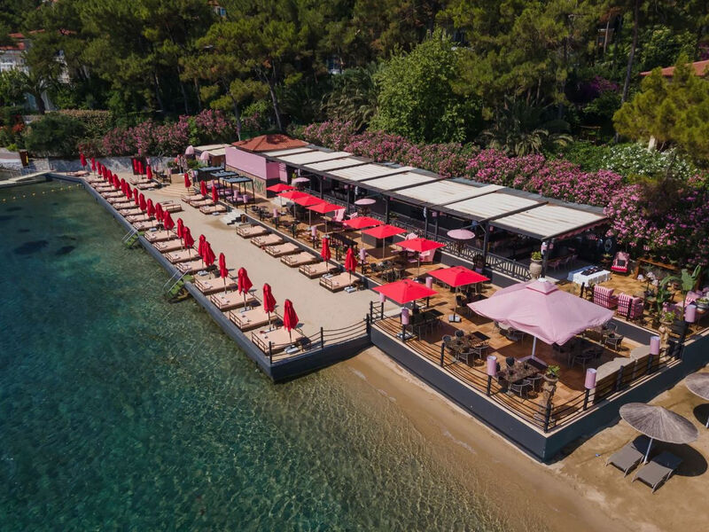 Canareef Resort Maldives