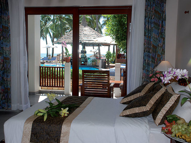 Canary Resort