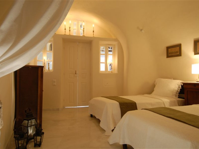 Canaves Oia