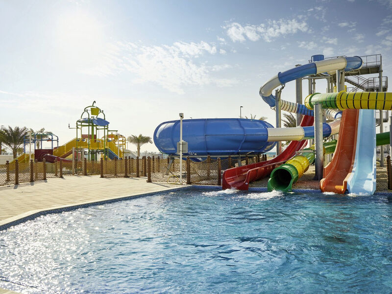 Candi Beach Resort & Spa