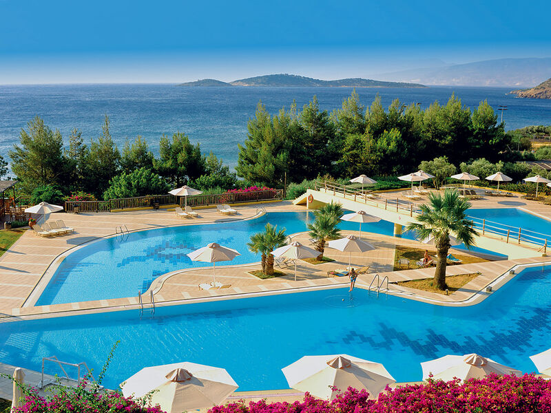 Candia Park Village