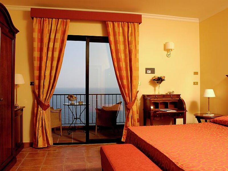 Capo Dei Greci Resort & Spa
