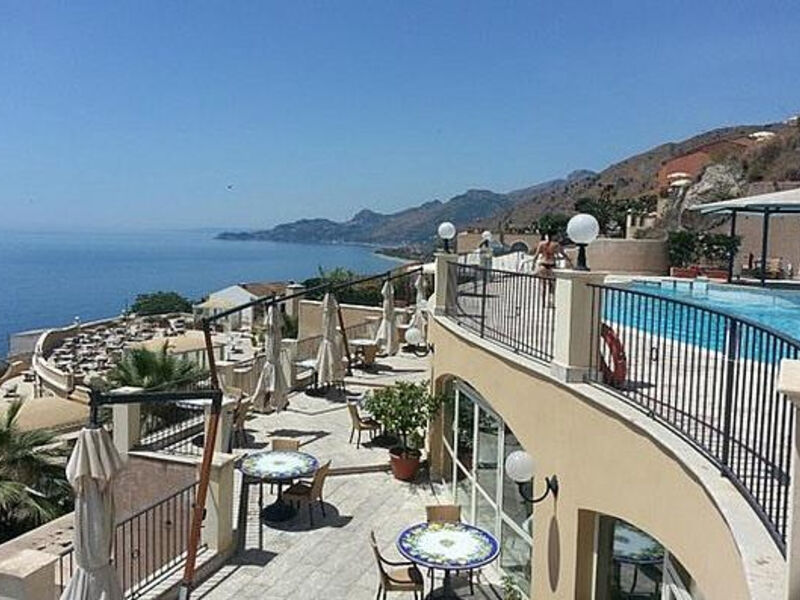 Capo Dei Greci Resort & Spa