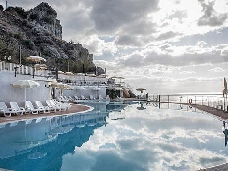 Capo Dei Greci Resort & Spa