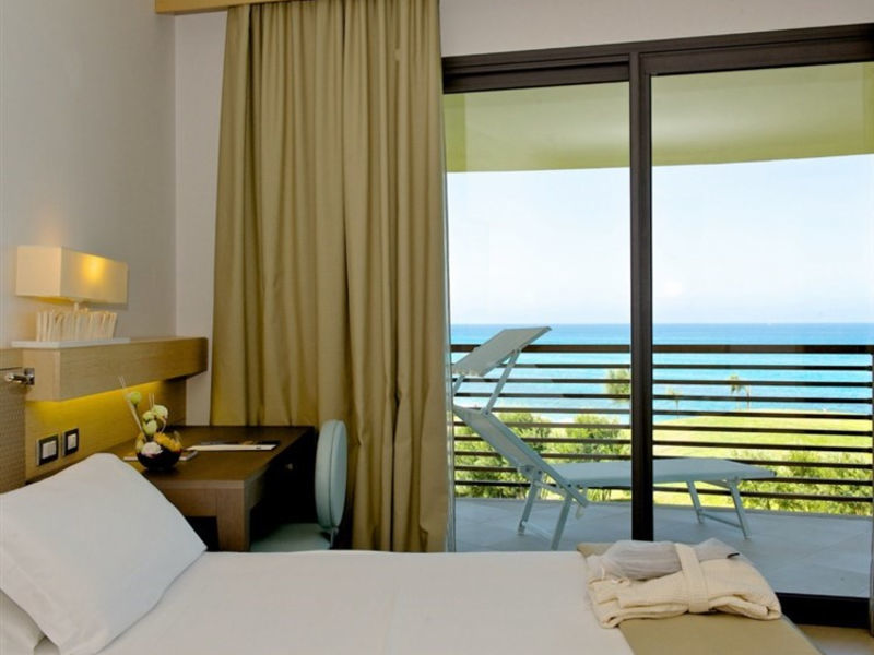 Capovaticano Thalasso Resort And Spa