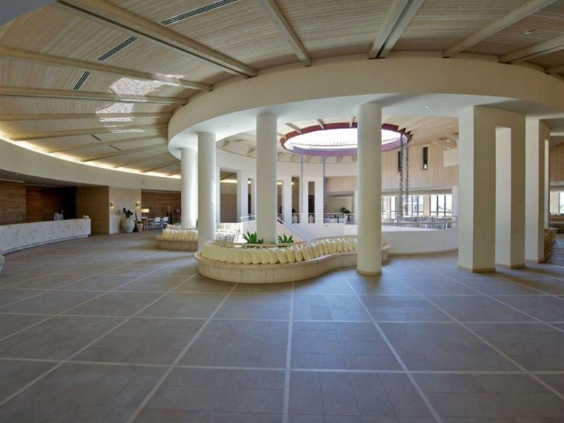 Capovaticano Thalasso Resort And Spa