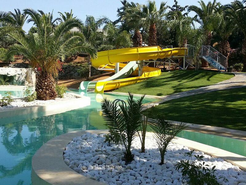 Capsis Out Of The Blue Resort