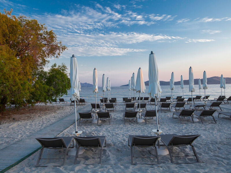 Caravia Beach