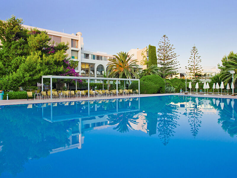 Caravia Beach & Bungalows