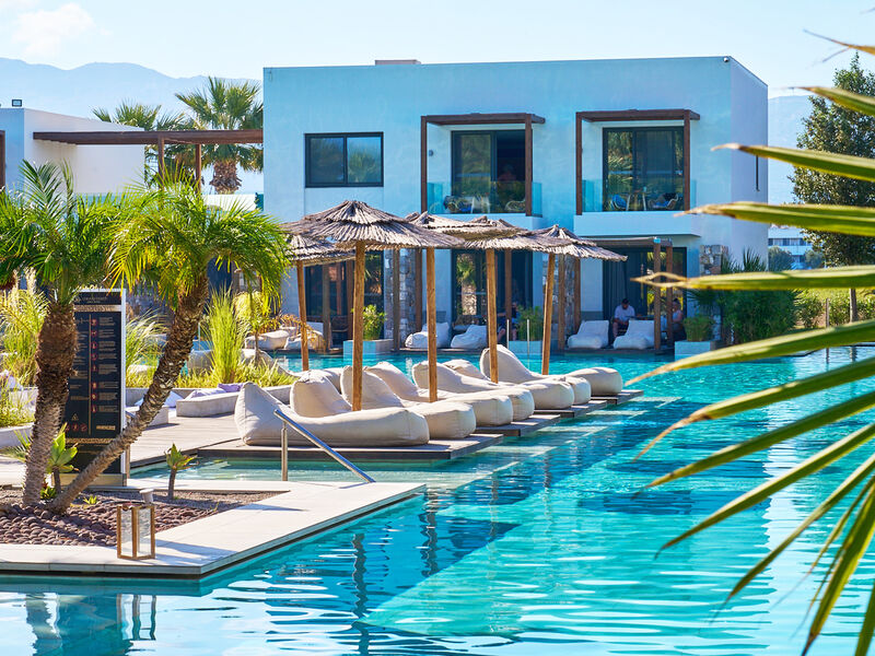Caravia Beach & Bungalows