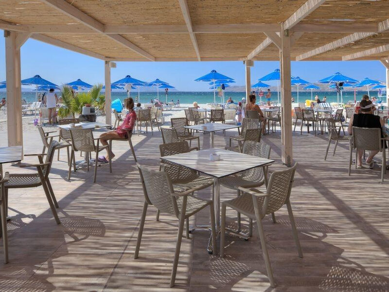 Caravia Beach Suites