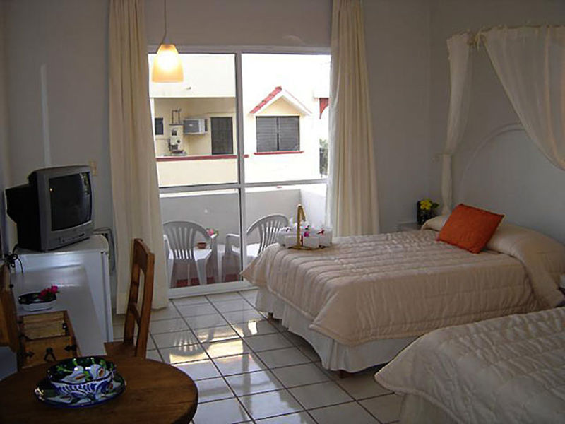 Carmen Inn