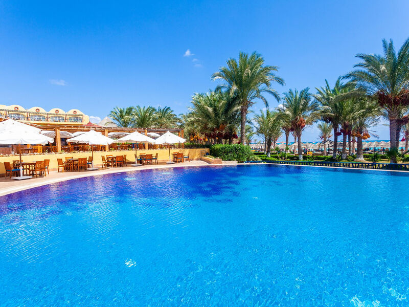 Carols Beau Rivage