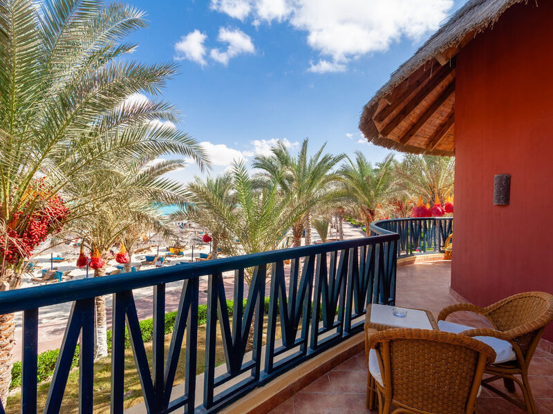 Carols Beau Rivage