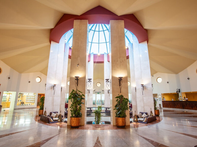Carols Beau Rivage