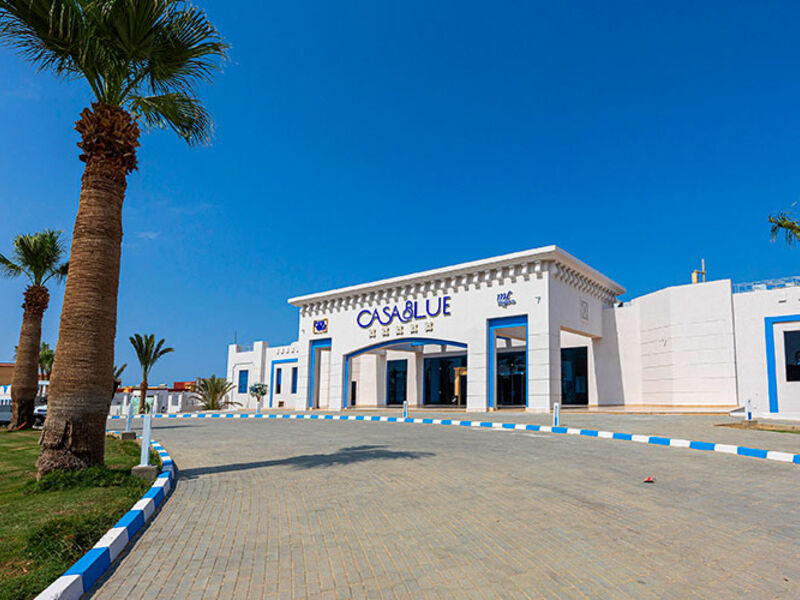 Casa Blue Beach Resort