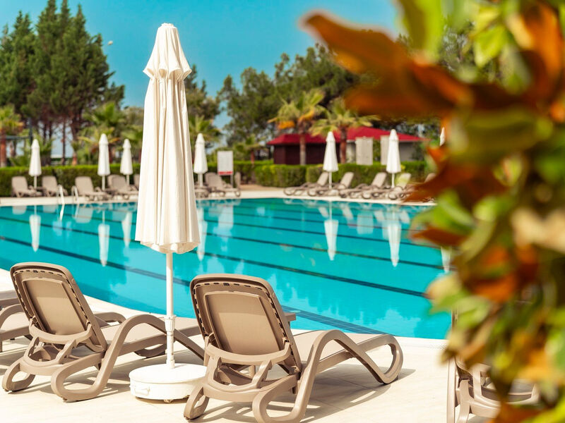 Casa Fora Beach Resort