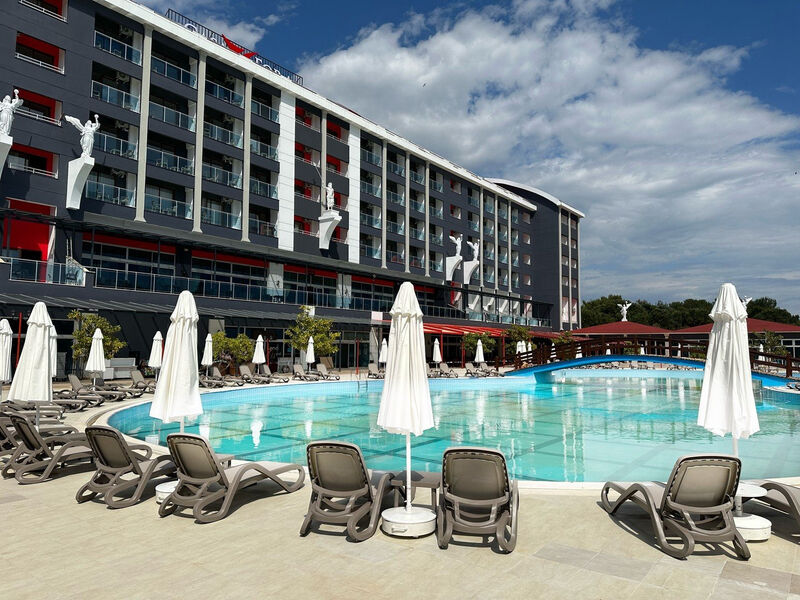 Casa Fora Beach Resort