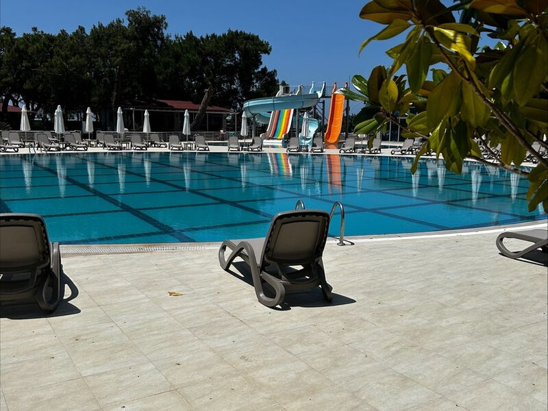 Casa Fora Beach Resort