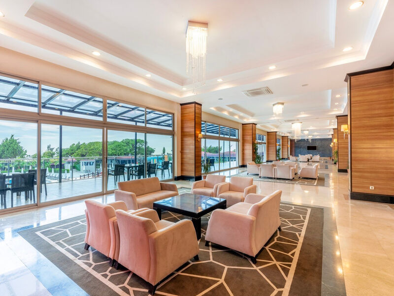 Casa Fora Beach Resort