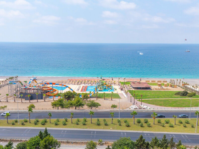 Casa Fora Beach Resort
