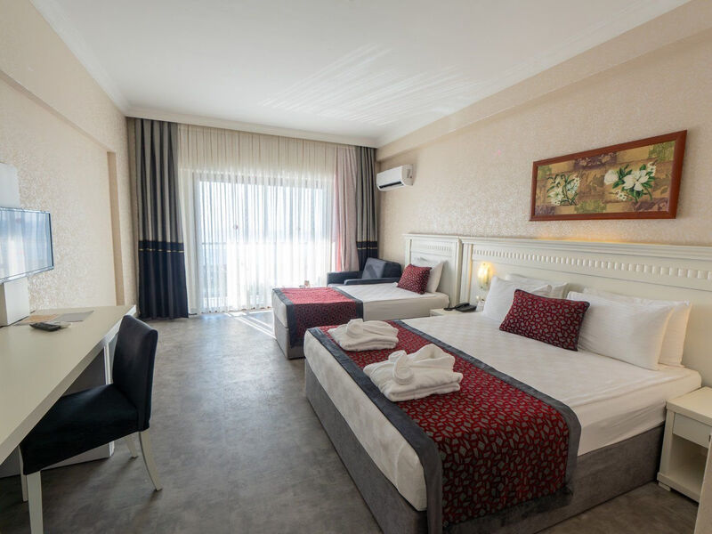 Casa Fora Beach Resort