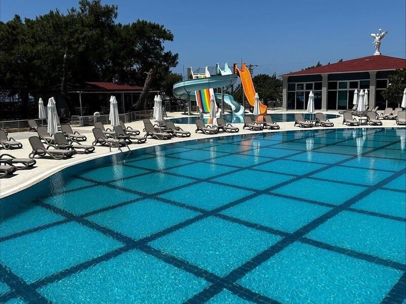 Casa Fora Beach Resort