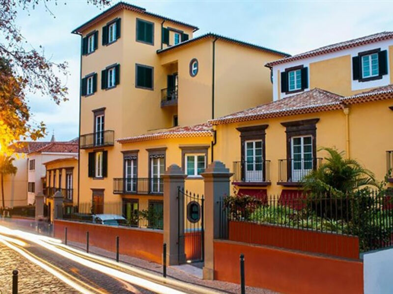 Castanheiro Boutique