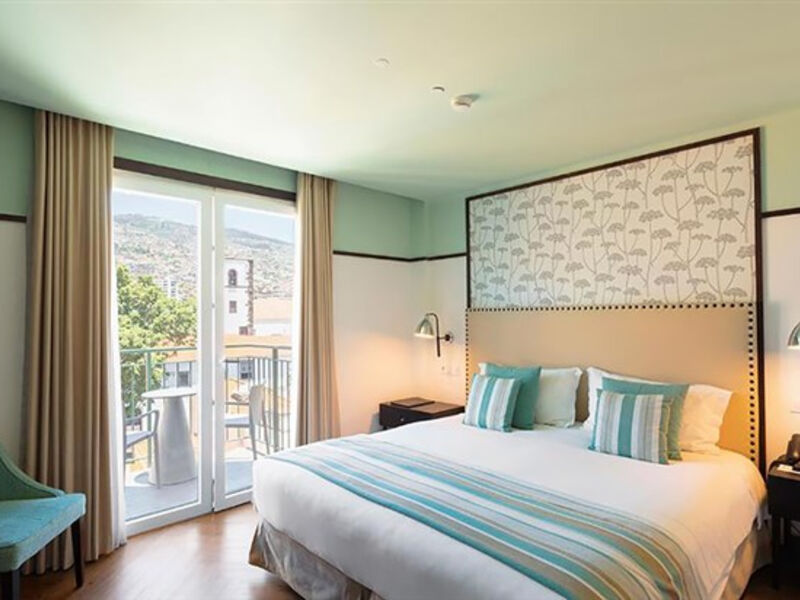 Castanheiro Boutique