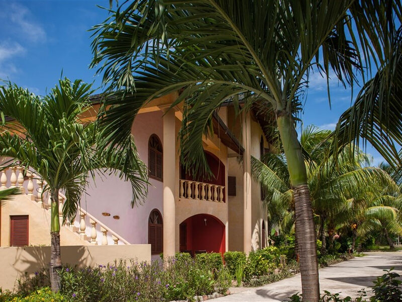 Castello Beach Resort