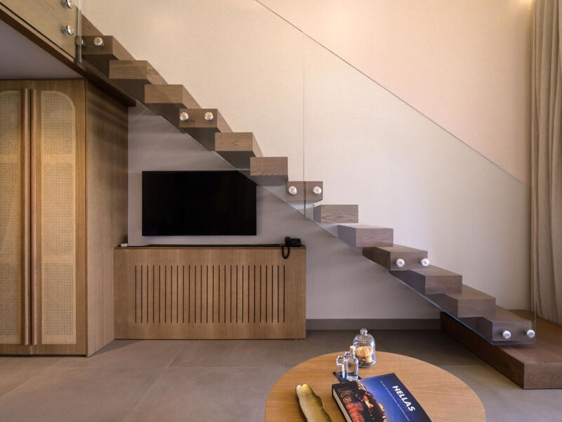 Castello Boutique Suites By The Sea