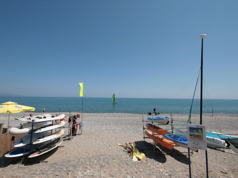 Castro Beach