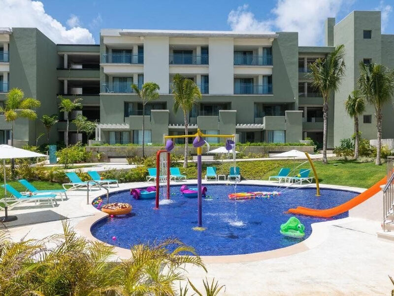 Catalonia Grand Costa Mujeres