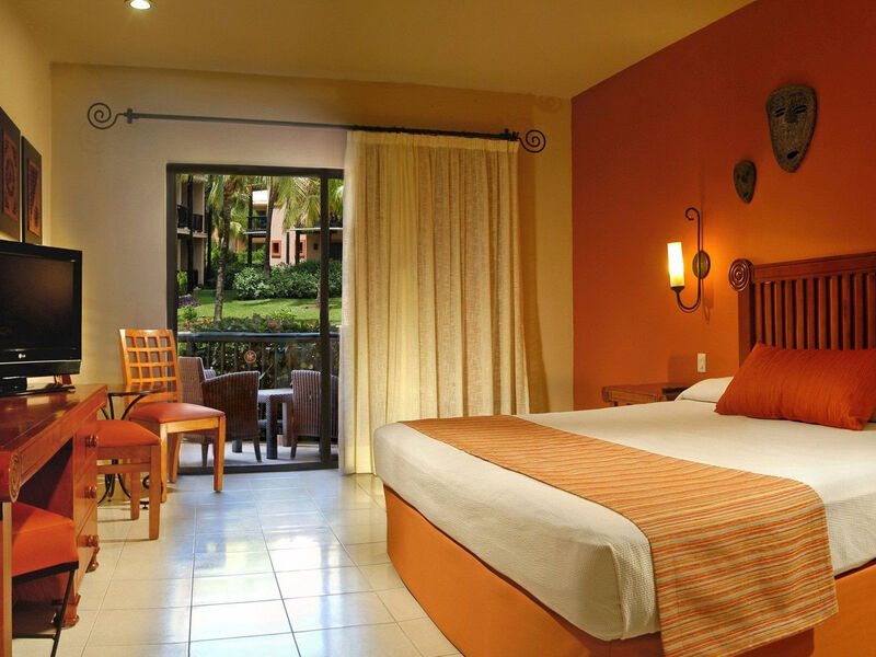 Catalonia Riviera Maya