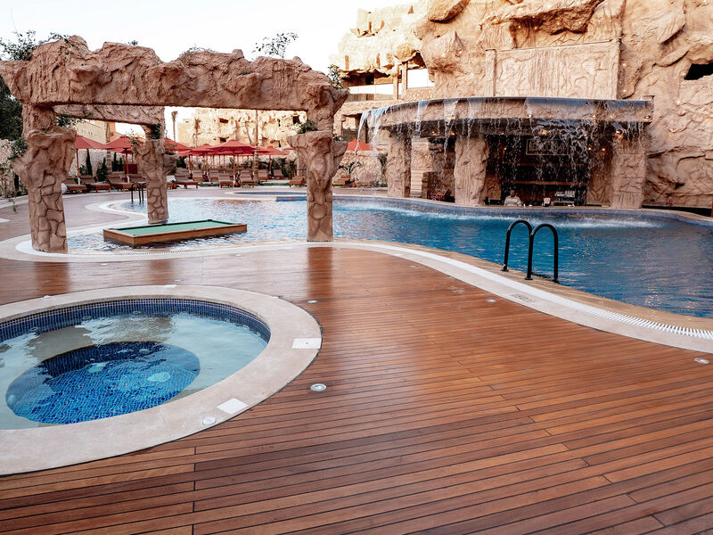 Caves Beach Resort