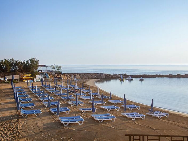 Cavo Maris Beach