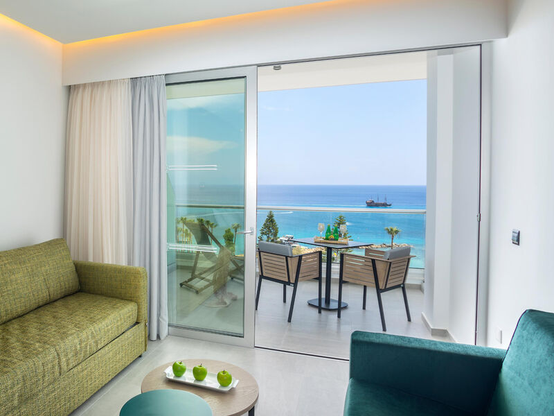 Cavo Maris Beach