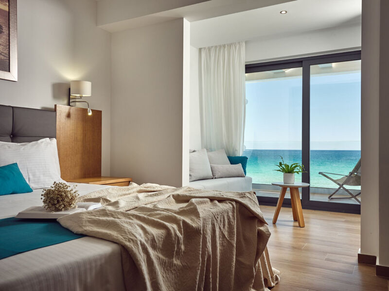 Cavo Orient Beach Hotel & Suites