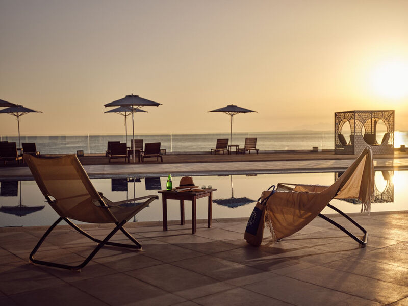 Cavo Orient Beach Hotel & Suites