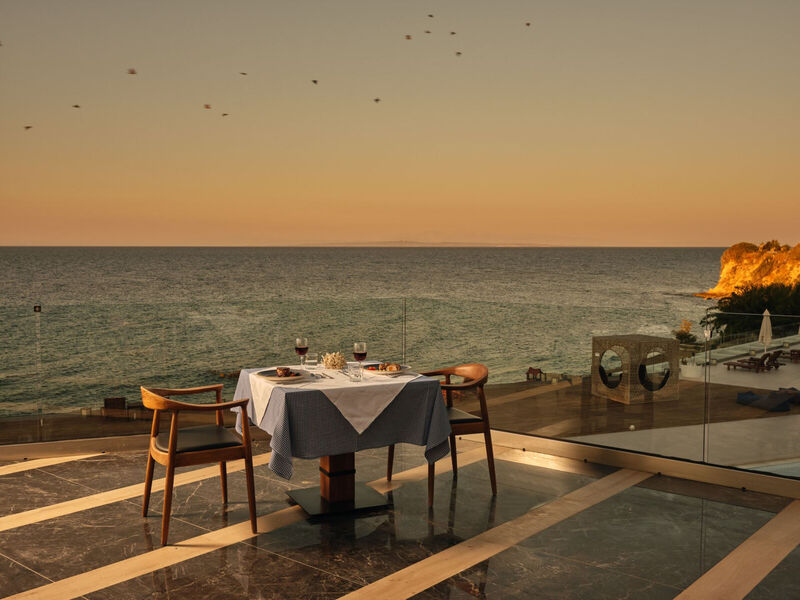 Cavo Orient Beach Hotel & Suites