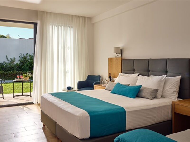 Cavo Orient Beach & Suites