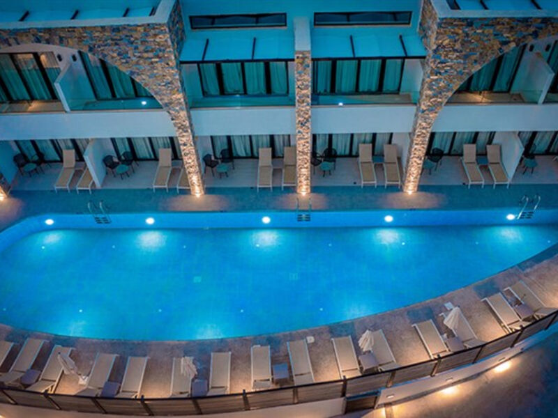 Cavo Suites