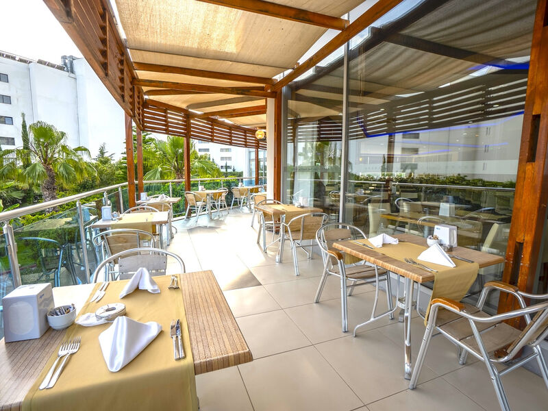 Cenger Beach Resort