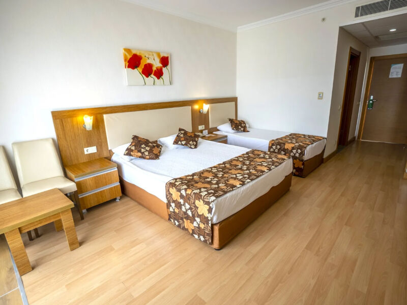 Cenger Beach Resort