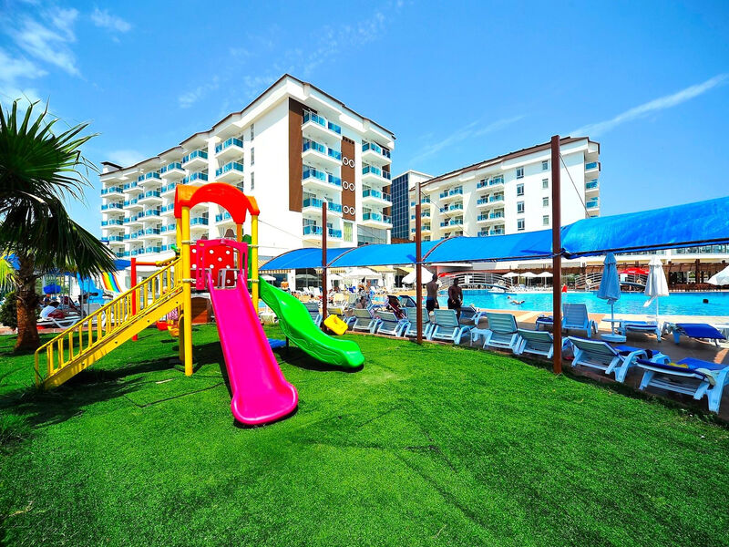 Cenger Beach Resort