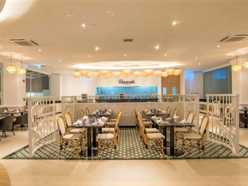 Centara Ao Nang Beach Resort And Spa