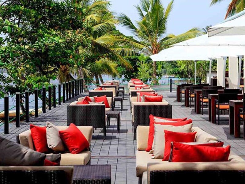 Centara Ceysands Resort & Spa