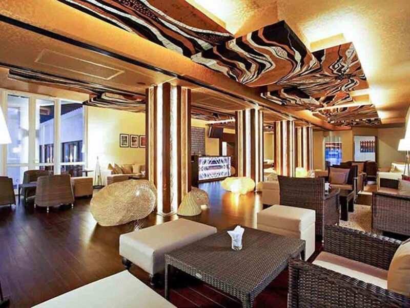 Centara Ceysands Resort & Spa